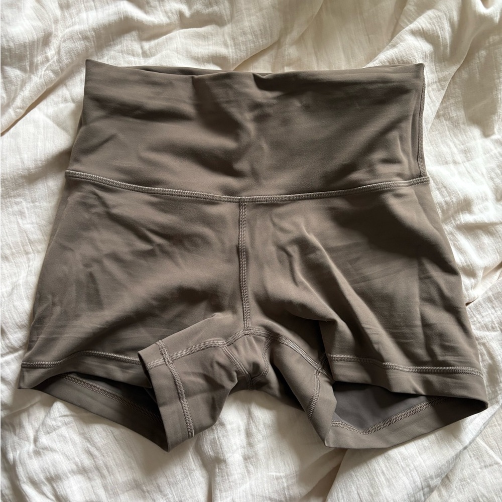 Wunder Train HR 4” Shorts